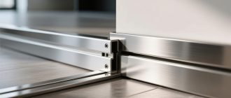 Скрытая система крепления нержавеющего плинтуса